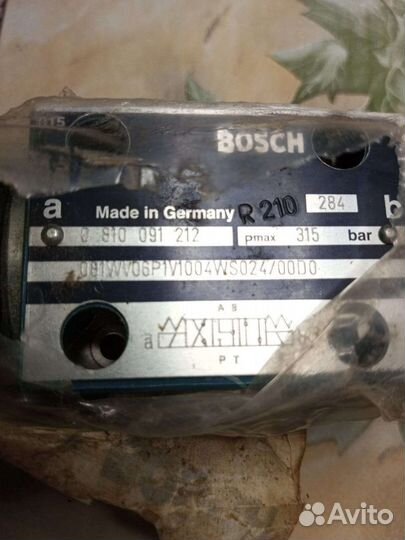 Гидравлический распределитель 1 St/Pc Bosch 0 810