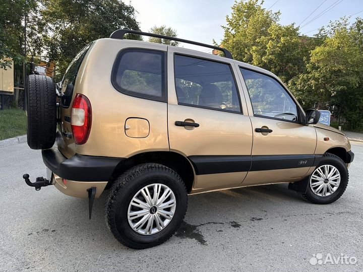 Chevrolet Niva 1.7 МТ, 2004, 194 677 км