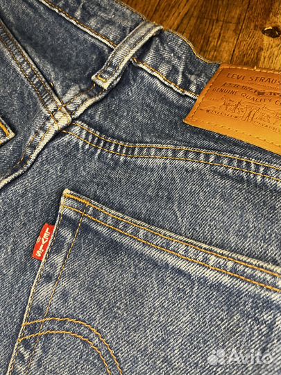 Джинсы levis W25 L27