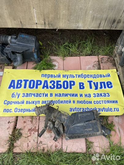 Корпус воздушного фильтра Nissan AD