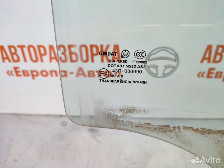 Стекло двери заднее правое Chevrolet Aveo T250