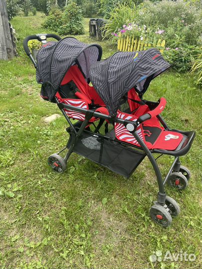 Коляска для двойни или погодок