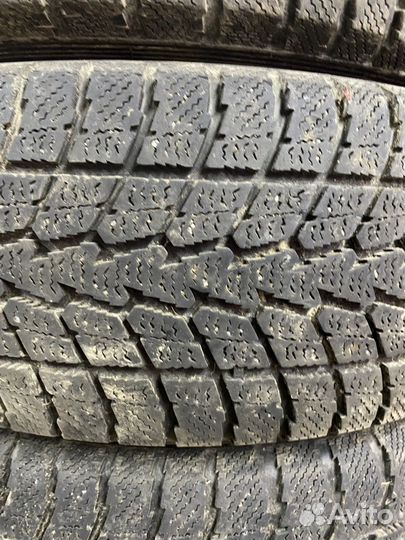 Toyo Tranpath S/U 225/60 R17 99Q