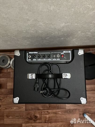 Басовый комбоусилитель Hartke HD50