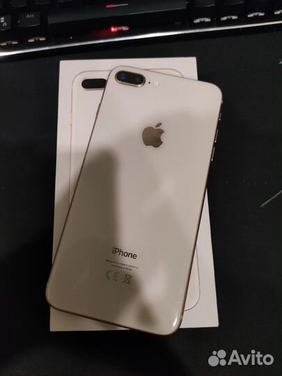 Телефон iPhone 8 plus