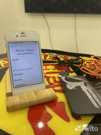 iPhone 4, 8 ГБ