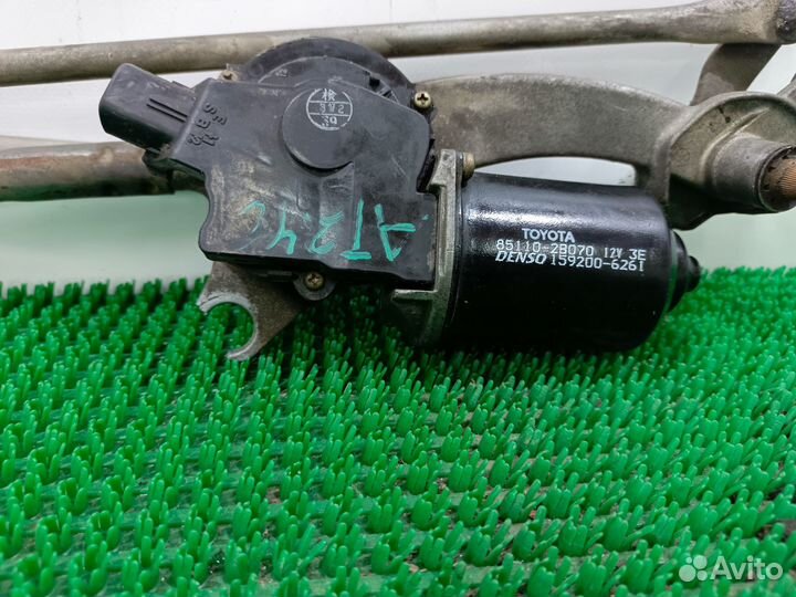 Трапеция дворников Toyota Allion 240