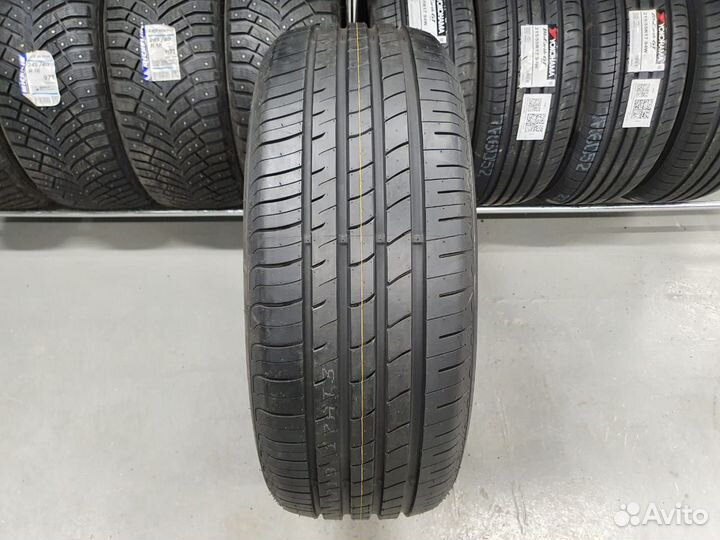 Nexen N'Fera SU1 235/45 R17