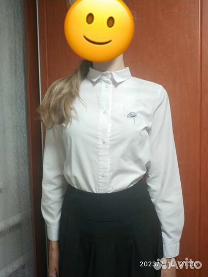 Блузка белая