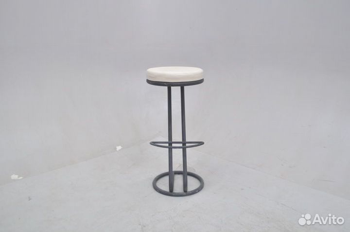 Барный стул