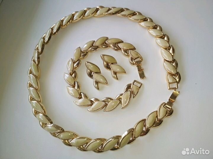 Набор бижутерии