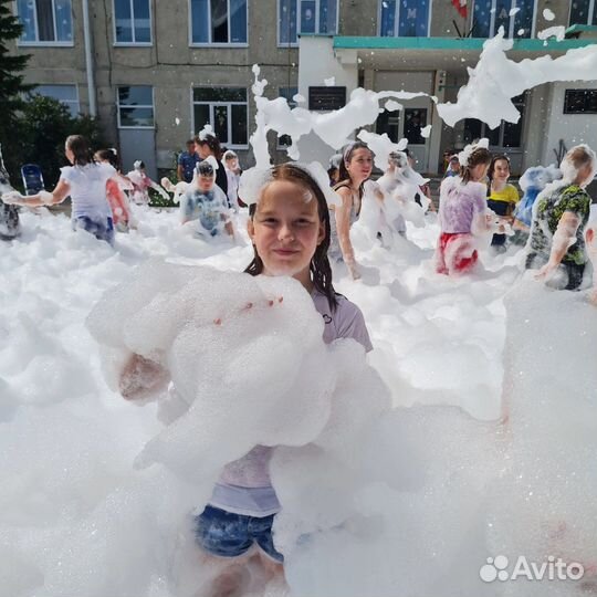 Пенное шоу Цветное Пенная вечеринка Аниматоры