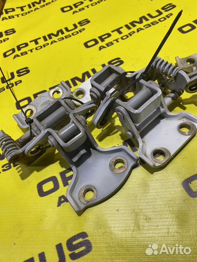 Комплект петель двери Chery Indis S18D