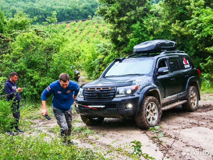 Экскурсии по Крыму на внедорожниках