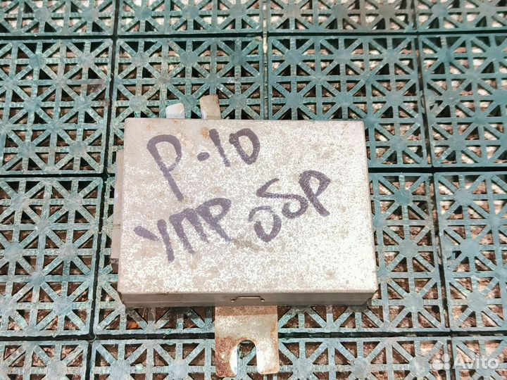 Блок управления Nissan Primera P10