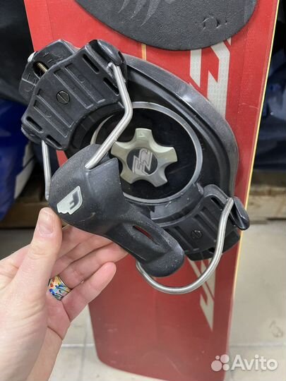 Сноуборд жесткий F2 крепления