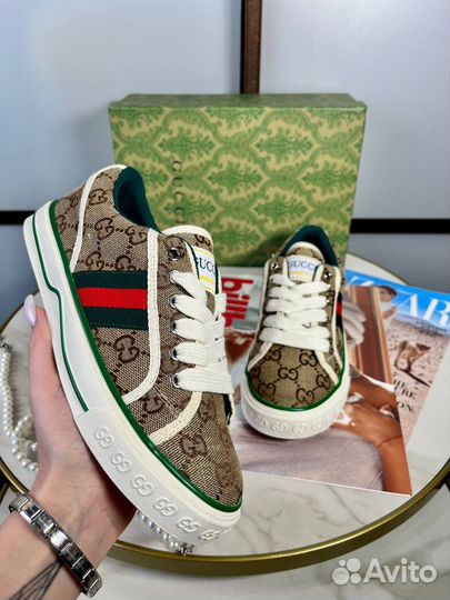 Кеды женские Gucci Tennis