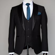 Мужской костюм смокинг, Москва