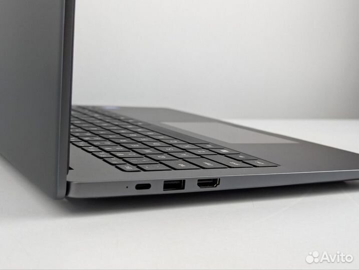 Honor MagicBook X16 i5-12450H 16/512GB IPS Ноутбук