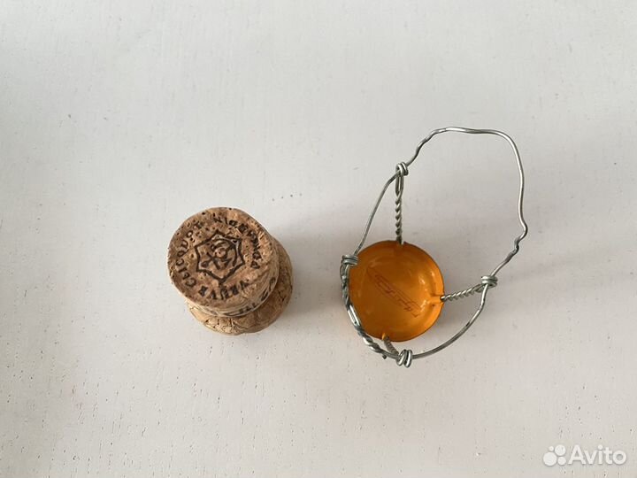 Пробка с мюзле Вдова Клико