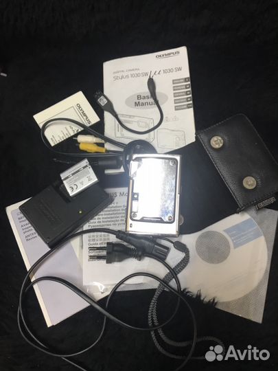 Уникальный фотоаппарат Olympus под водой противоуд