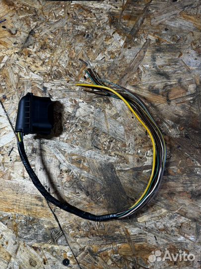 Фишка фары bmw на f серии