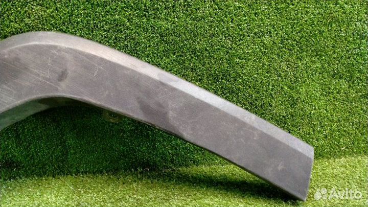 Накладка арки колеса задняя правая Toyota Rav 4