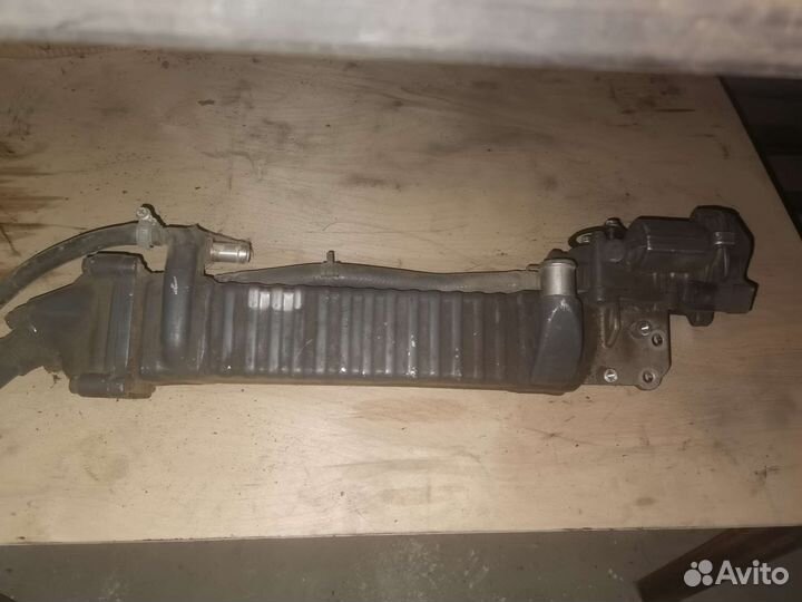 Охладитель клапана EGR с клапаном в сборе