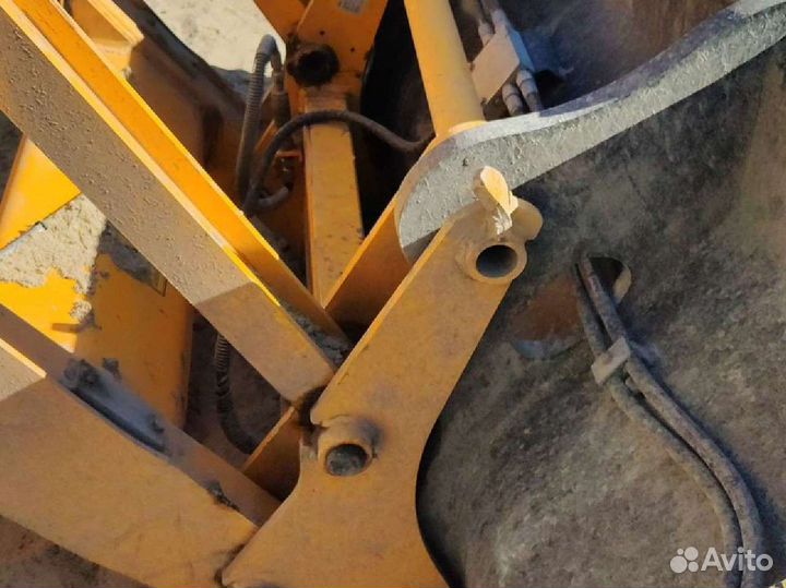 Быстросъем переднего ковша JCB