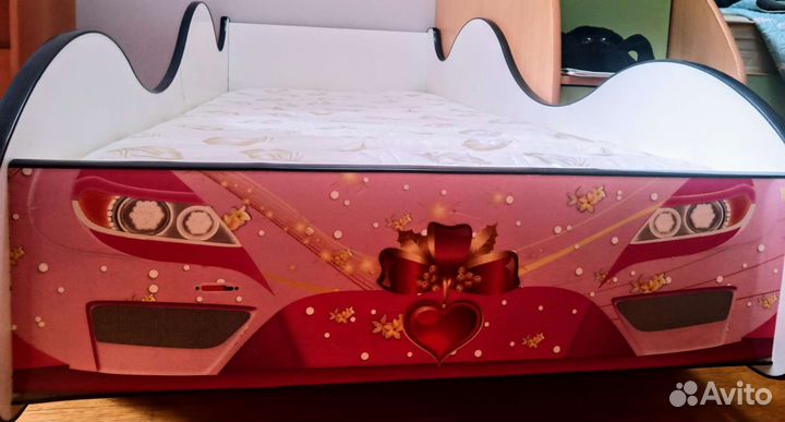 Кровать машинка с матрасом 70*160 детская