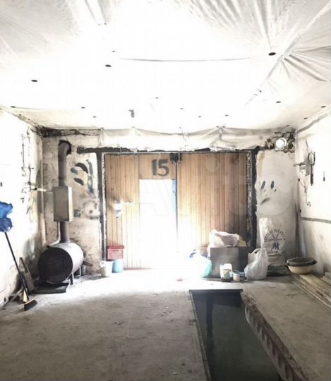 Гараж, > 30 м²