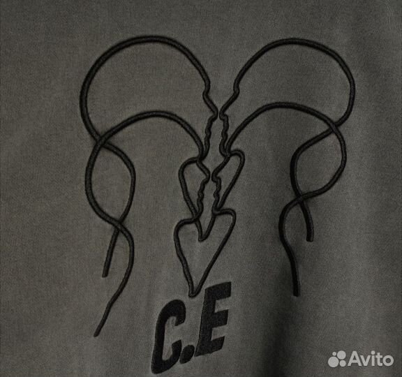 Свитшот CAV empt