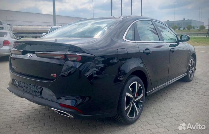 Kaiyi E5 1.5 CVT, 2023