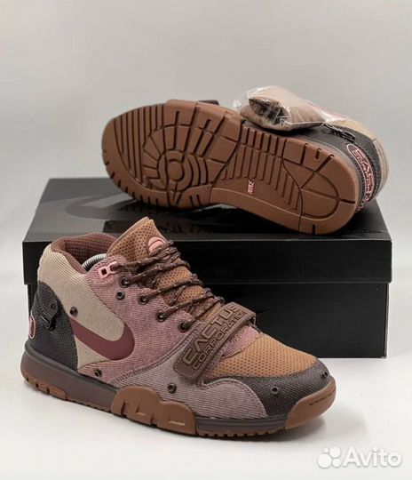 Nike Air Trainer 1 SP x Travis Scott