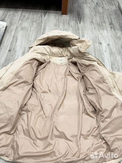 Пуховик женский 42 44 Mark Lamar