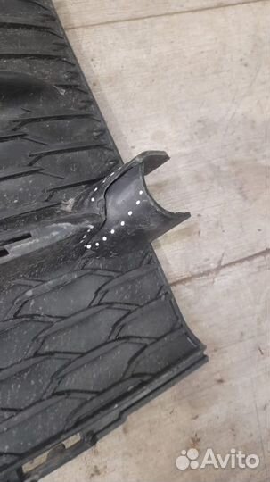 Решетка бампера передняя левая Mercedes W167 Amg