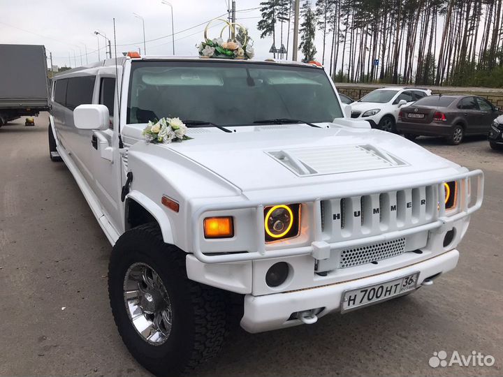 Лимузин Hummer H2 Versace 18 мест на свадьбу заказ