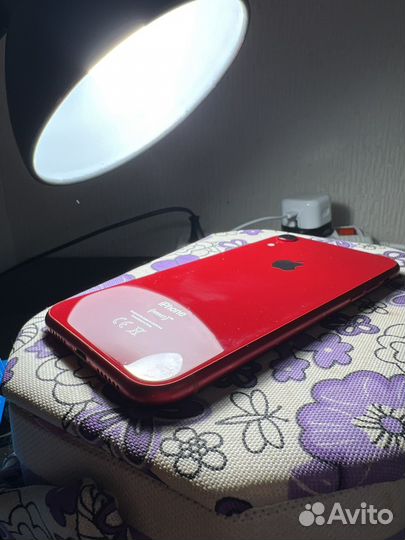 iPhone Xr, 64 ГБ