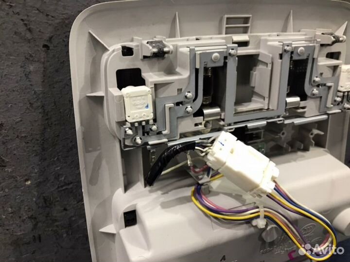 Плафон салона Subaru Forester SJ