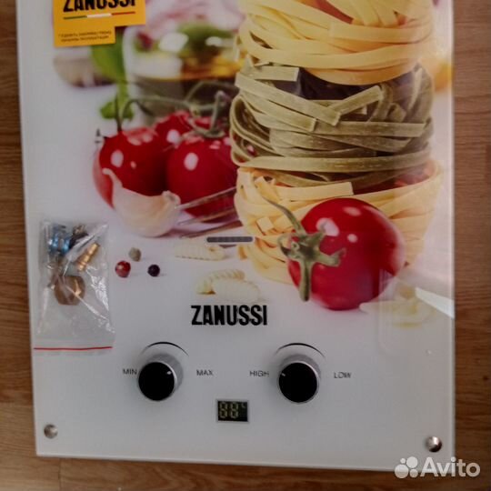 Газовая колонка Zanussi новая