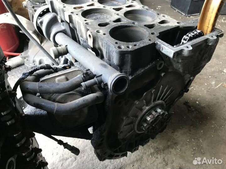 Двигатель на запчасти Volkswagen Touareg