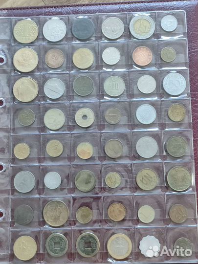 Коллекция иностранных монет и жетонов (356 шт.)