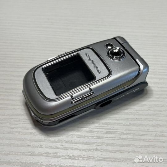 Sony ericsson z710i корпус с клавиатурой