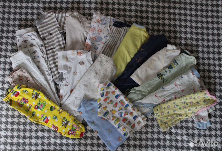 Огромный пакет вещей на мальчика 0-9 мес