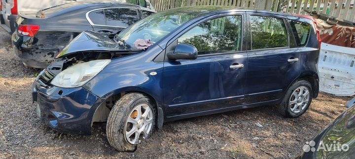 Nissan Note 1.4 МТ, 2011, 111 000 км