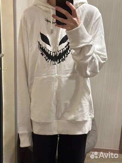 Продам толстовку)