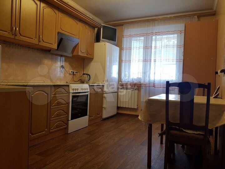 2-к. квартира, 77,8 м², 14/17 эт.