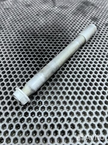 Передняя ось Honda CRF 450R 2009-2012