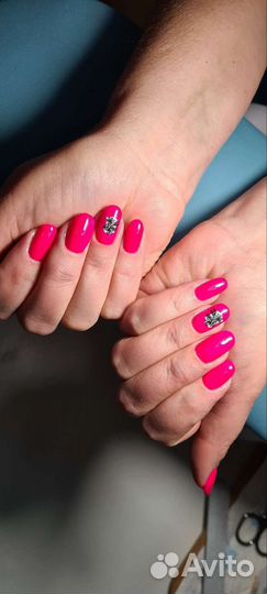 Маникюр с покрытием гель-лак