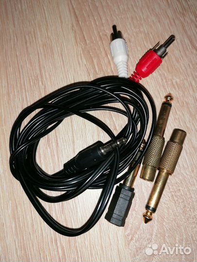 Гитарный и микрофонный предусилитель M-audio Audio